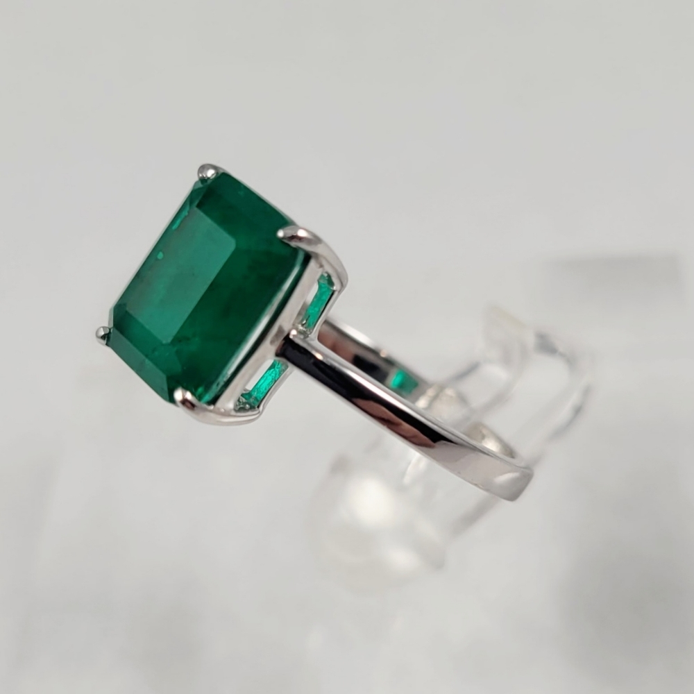 Sterling 3ct Natural Emerald Ring - Picture 5 of 11